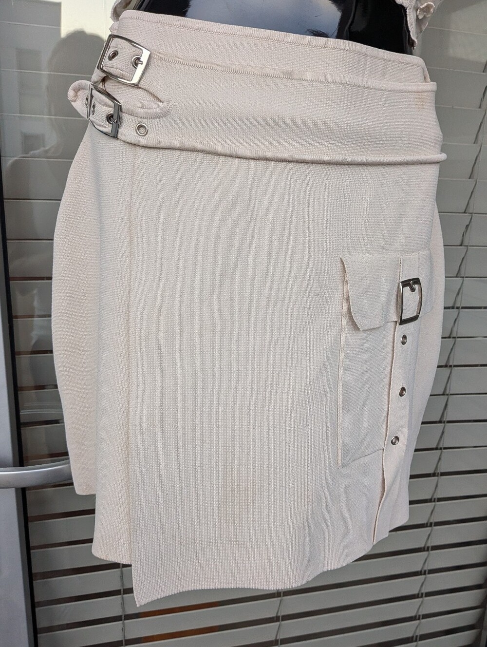 Emerson Lang Cream Buckle Wrap Mini Skirt Size L